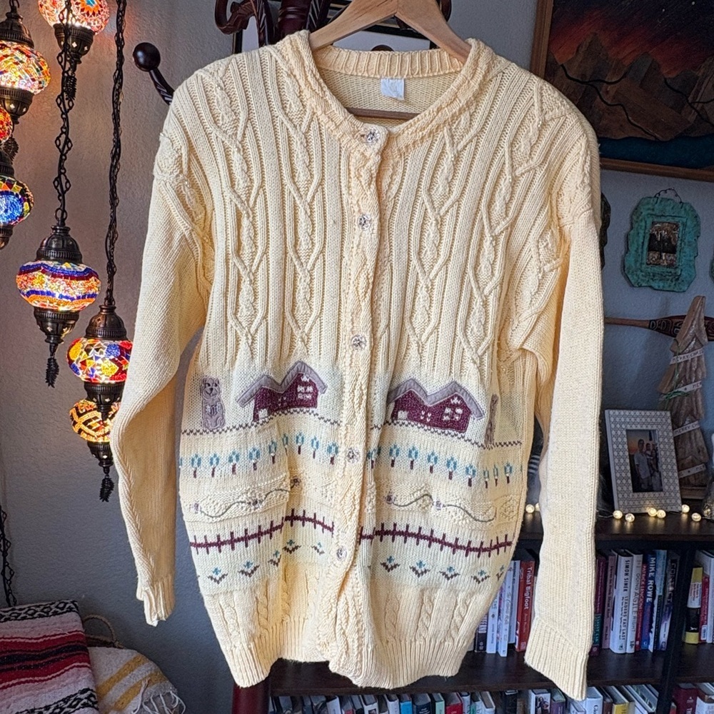 Vintage Cottagecore Embroidered Cardigan in Light Yellow‎ - Large